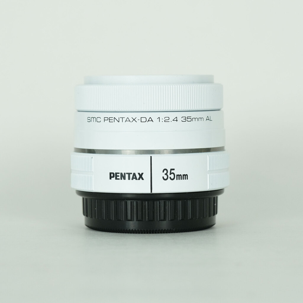 ペンタックス DA 35mm F2.4 AL ホワイト PENTAX DA35mm F2.4 AL(受注生産) ホワイトの出品 | ONE SCENE（ワン