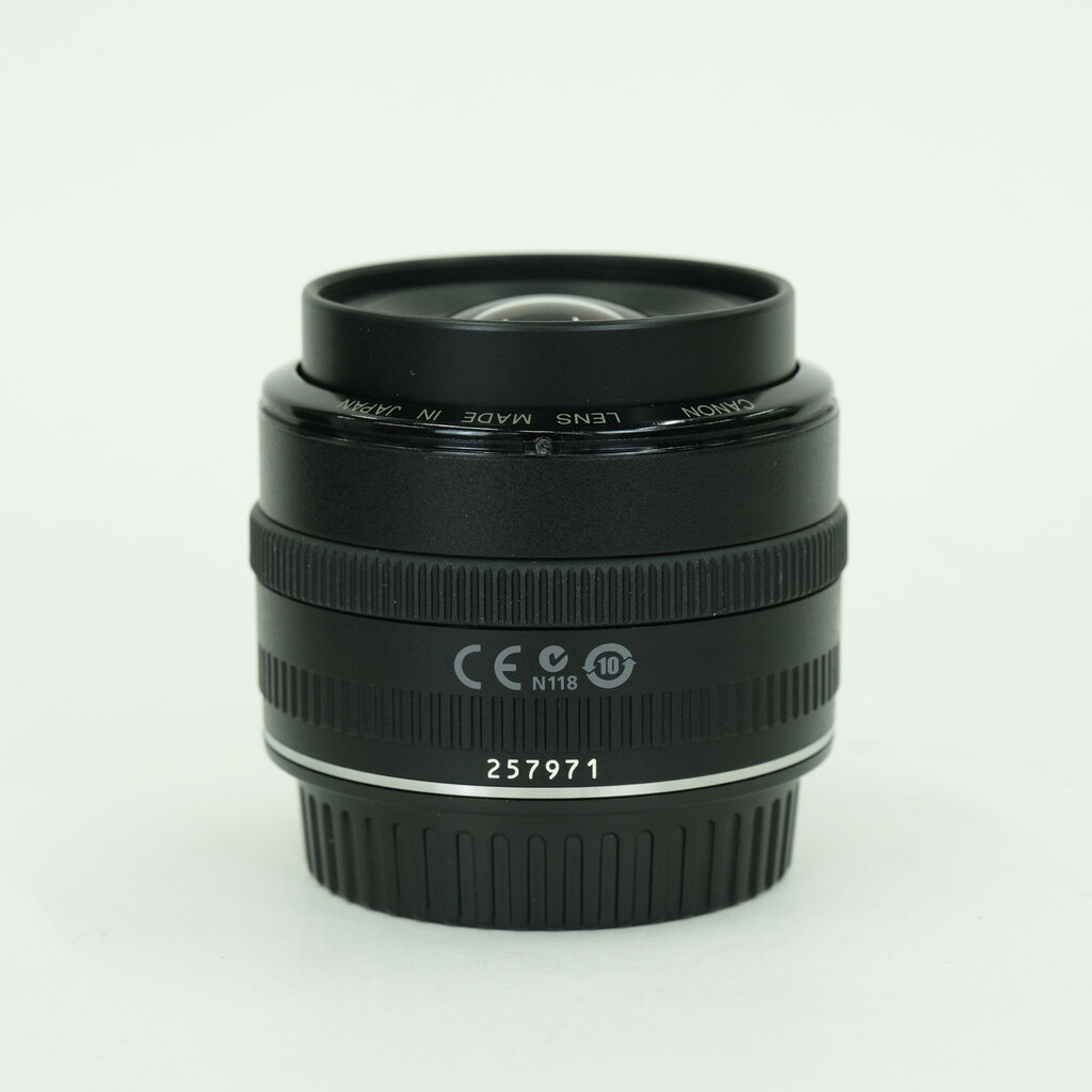 Canon EF35mm F2 Canon EF35mm F2