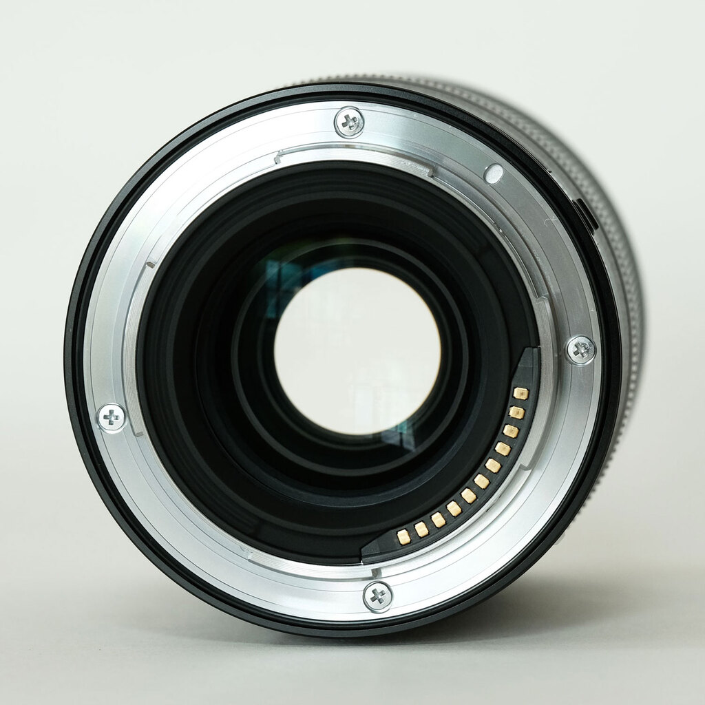 Nikon NIKKOR Z 85mm f/1.8 S Nikon NIKKOR Z 85mm f/1.8 S