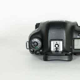 Canon EOS 5D Mark IV