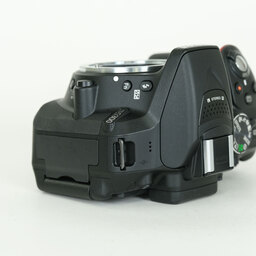 Nikon D5300