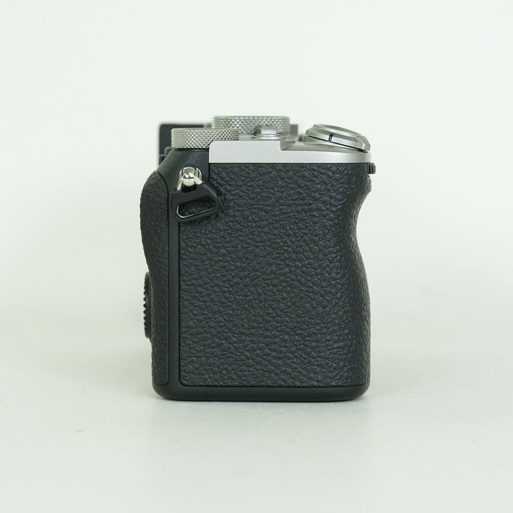 SONY α7C II（ILCE-7CM2）