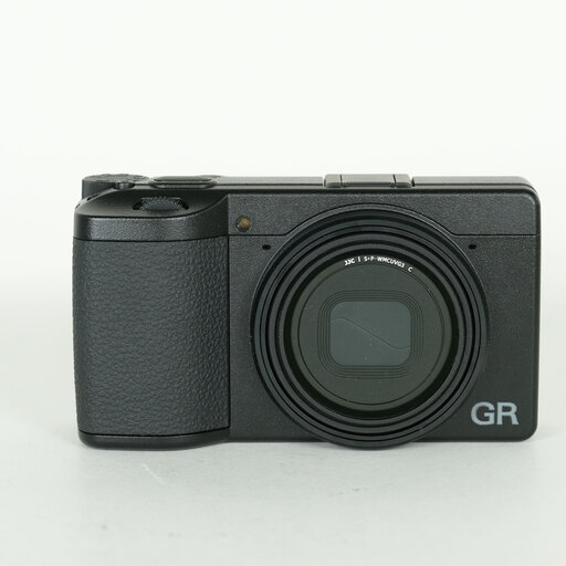 RICOH GR IV