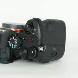 SONY α7 IV(ILCE-7M4) SONY α7 IV(ILCE-7M4)