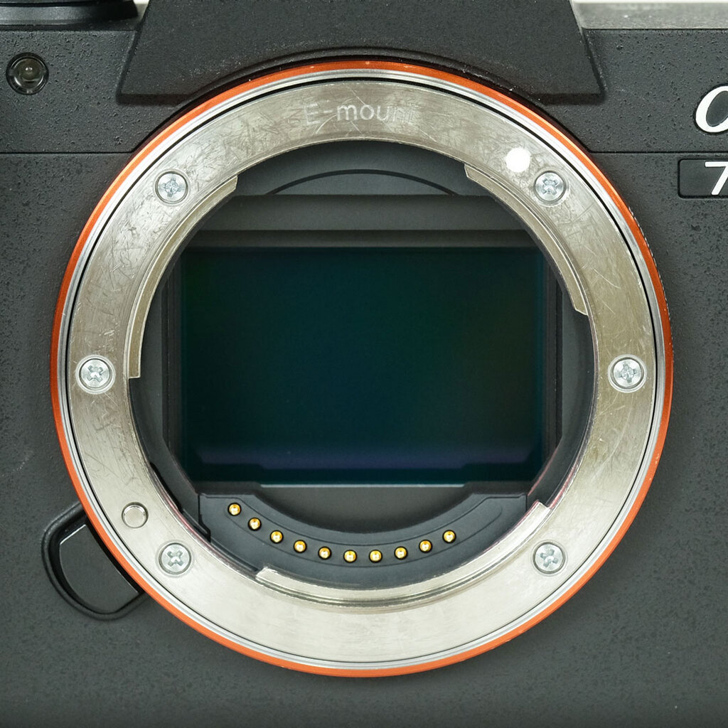 SONY α7RIV ボディ ILCE-7RM4A   【後期モデル 液晶下部にSONYロゴなし】