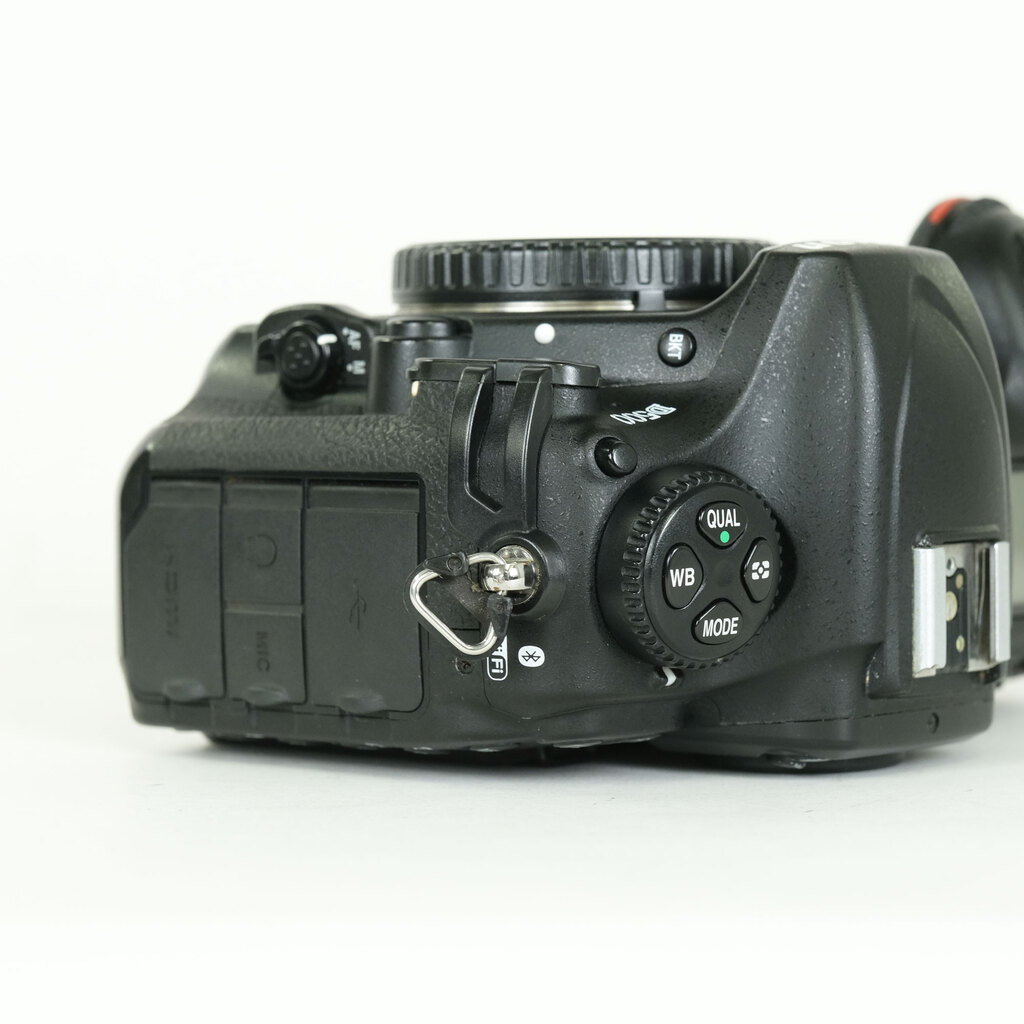 Nikon D500