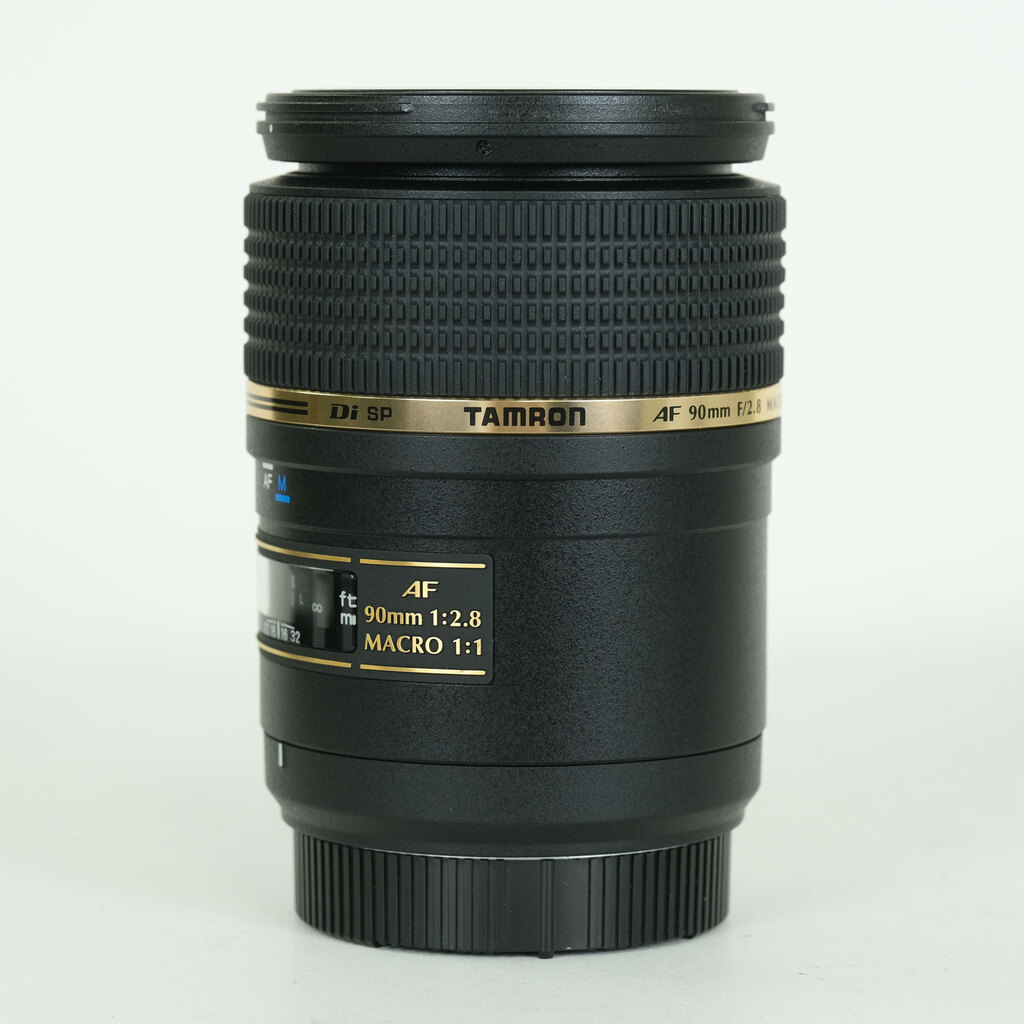 TAMRON SP 90mm F2.8 Di Macro 1:1/Model 272ENII(ニコンF用モーター内蔵) TAMRON SP 90mm F2.8 Di Macro 1:1/Model 272ENII(ニコンF用モーター内蔵)