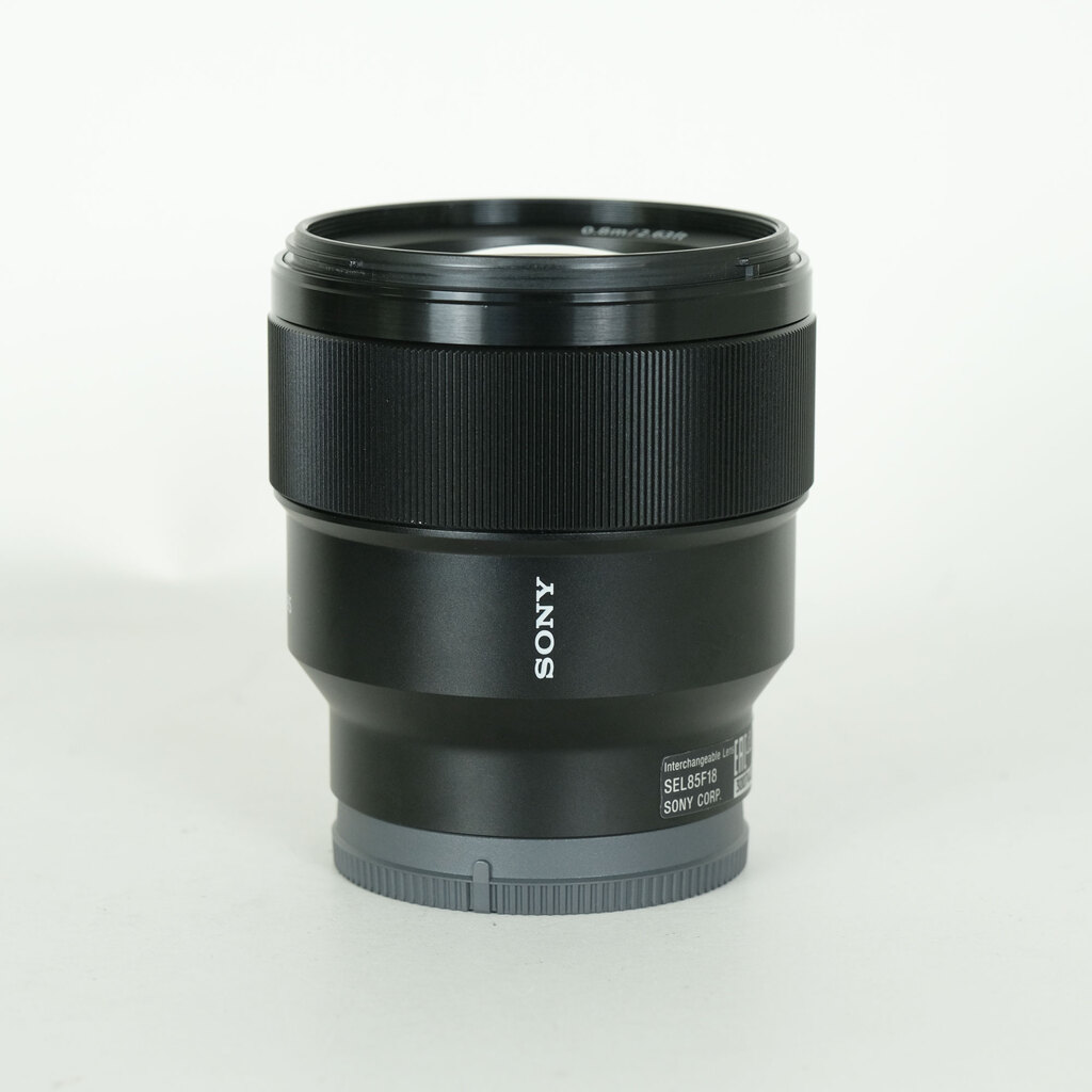 SONY FE 85mm F1.8 SEL85F18