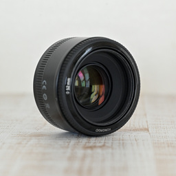YONGNUO YN50mm F1.8 [キヤノンEF用]