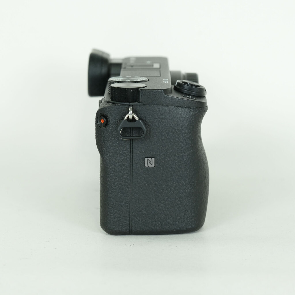 SONY α6400（ILCE-6400）