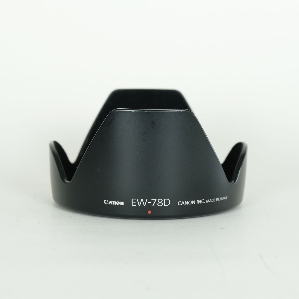 Canon EF-S18-200mm F3.5-5.6 IS