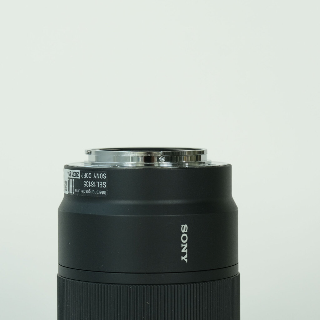 SONY E 18-135mm F3.5-5.6 OSS SEL18135の出品 | ONE SCENE（ワンシーン）