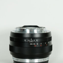 Carl Zeiss Planar T* 50mm F1.4 ZE [キヤノンEF用]