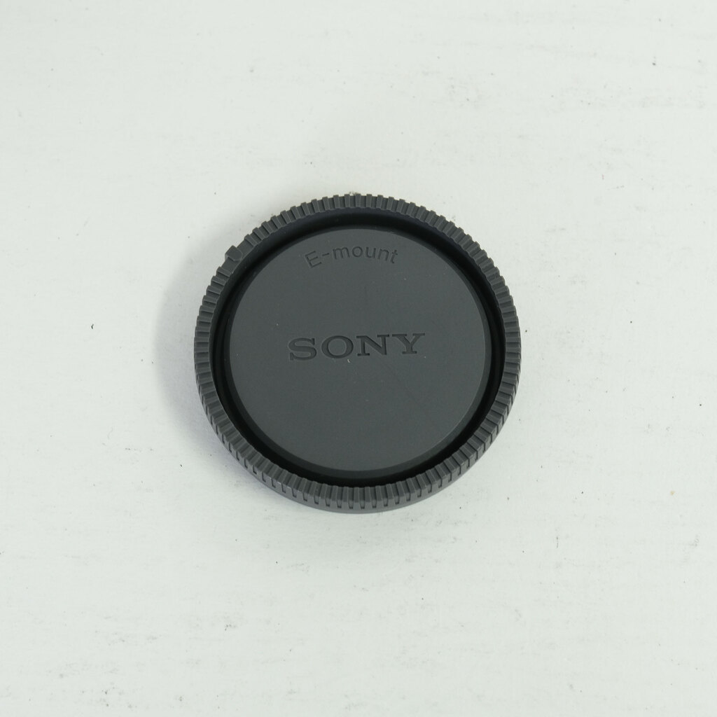 SONY FE 28mm F2 SEL28F20 SONY FE 28mm F2 SEL28F20
