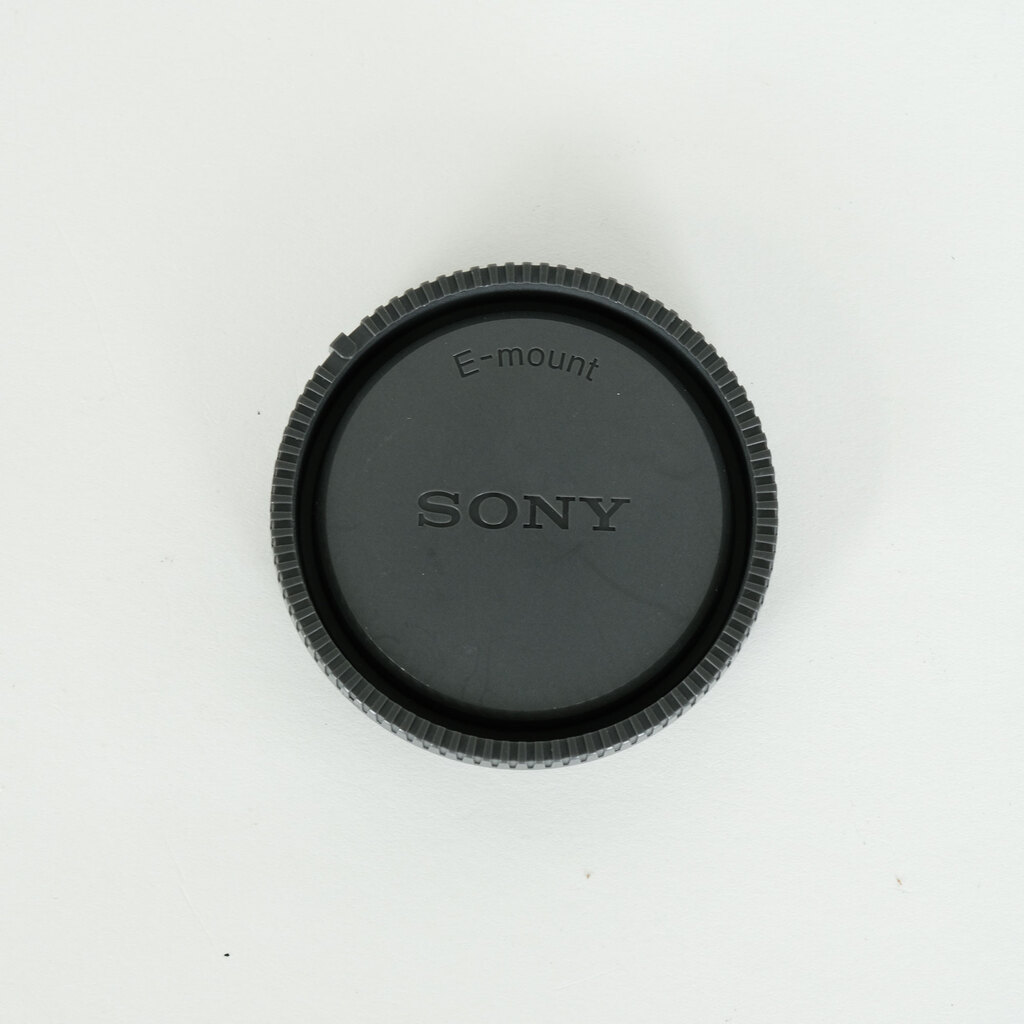 SONY FE 28-70mm F3.5-5.6 OSS SEL2870