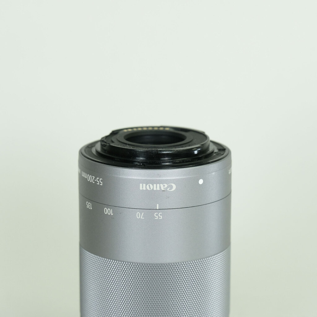 Canon EF-M55-200mm F4.5-6.3 IS STM シルバー