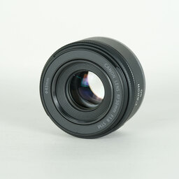 Canon RF50mm F1.8 STM Canon RF50mm F1.8 STM
