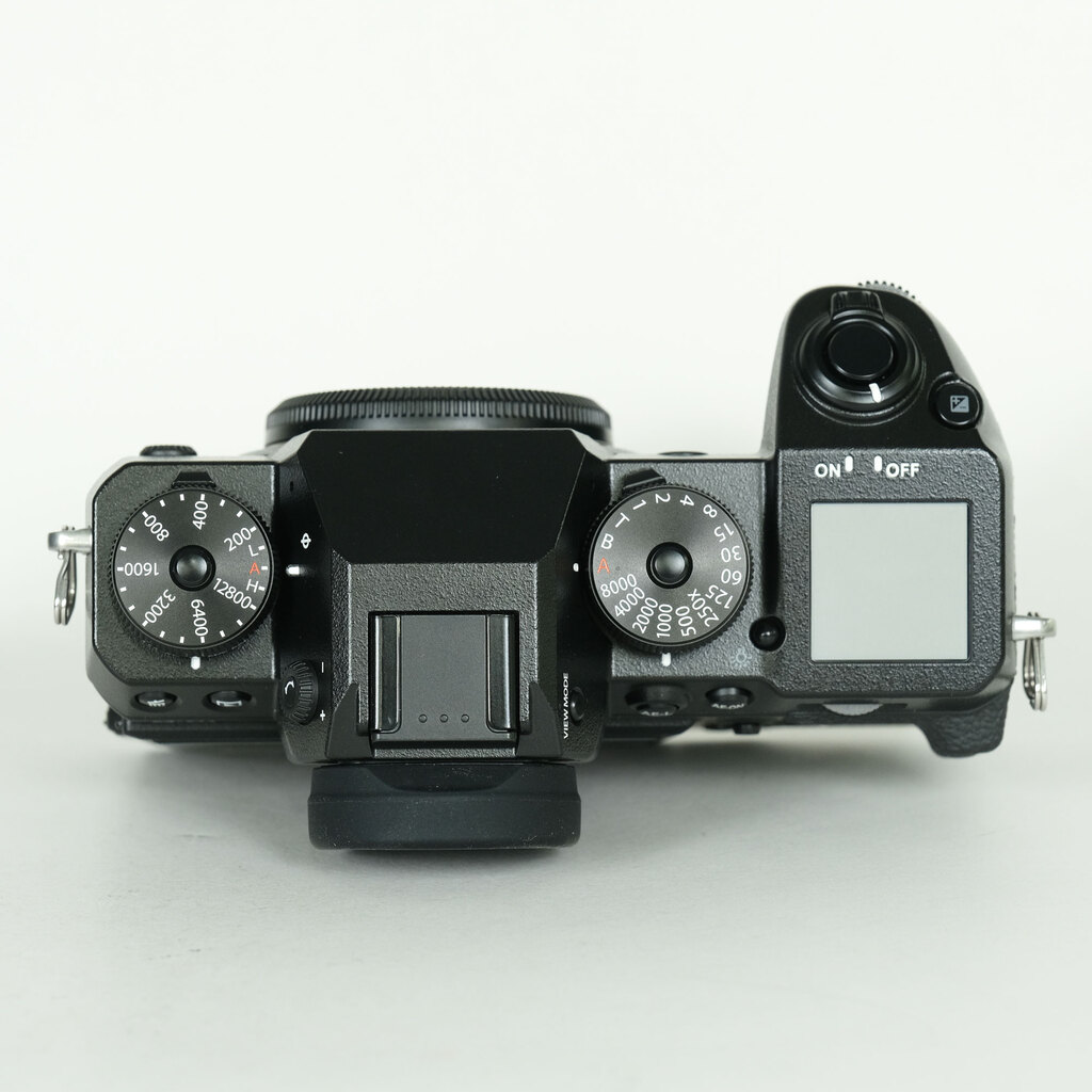 【最終お値下げ価格】FUJIFILM X-H1 FUJIFILM X-H1の出品 | ONE SCENE（ワンシーン）