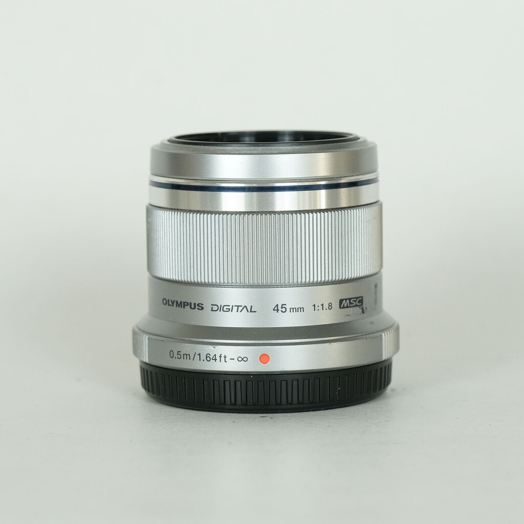 OLYMPUS M.ZUIKO DIGITAL 45mm F1.8