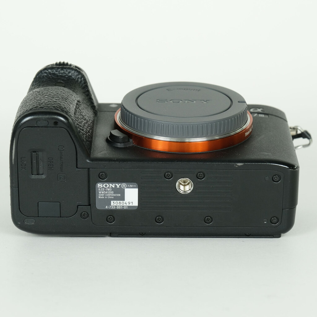 SONY α7 III（ILCE-7M3）