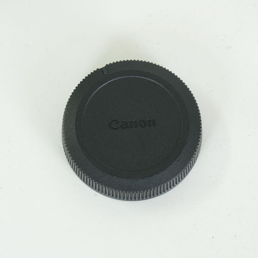 Canon RF35mm F1.8 MACRO IS STM