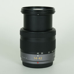 Panasonic LUMIX G 14-42mm F3.5-5.6 ASPH. MEGA O.I.S. H-FS014042 Panasonic LUMIX G 14-42mm F3.5-5.6 ASPH. MEGA O.I.S. H-FS014042