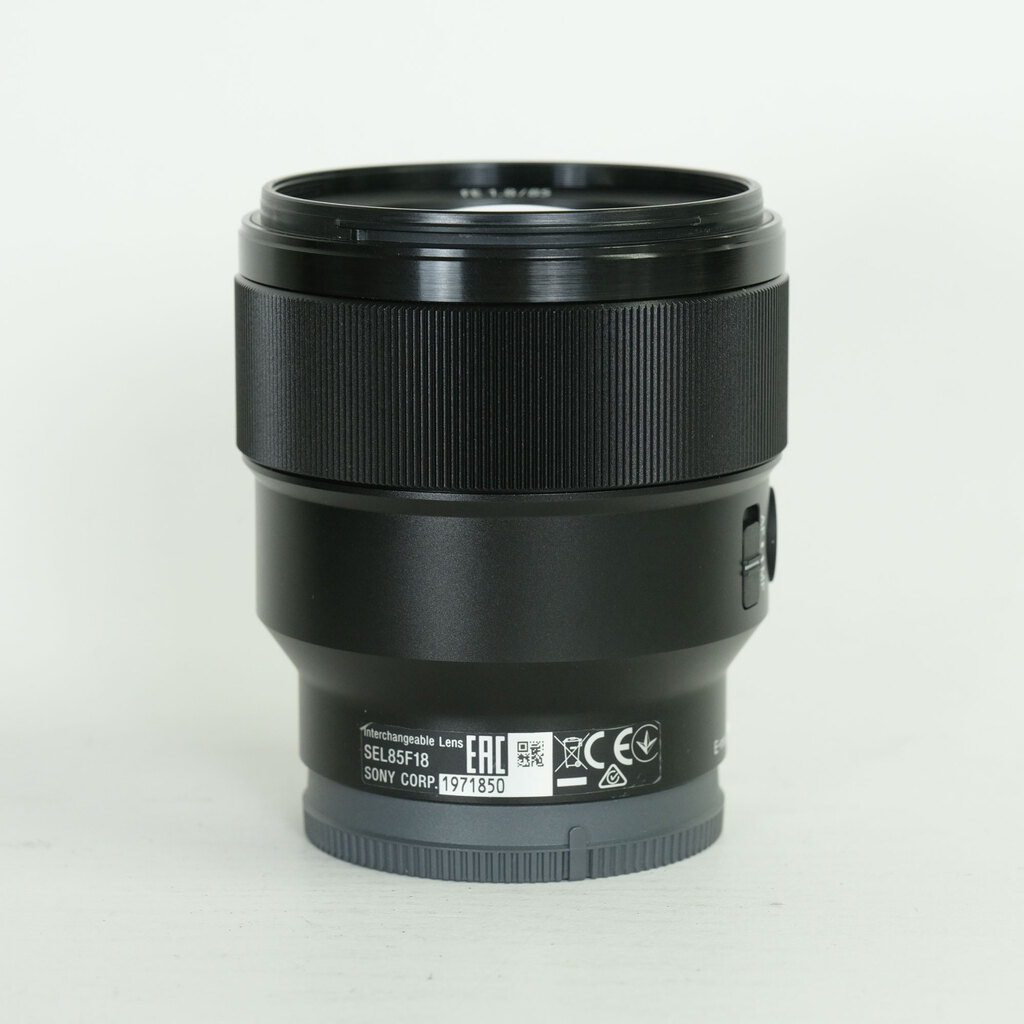 SONY FE 85mm F1.8 SEL85F18