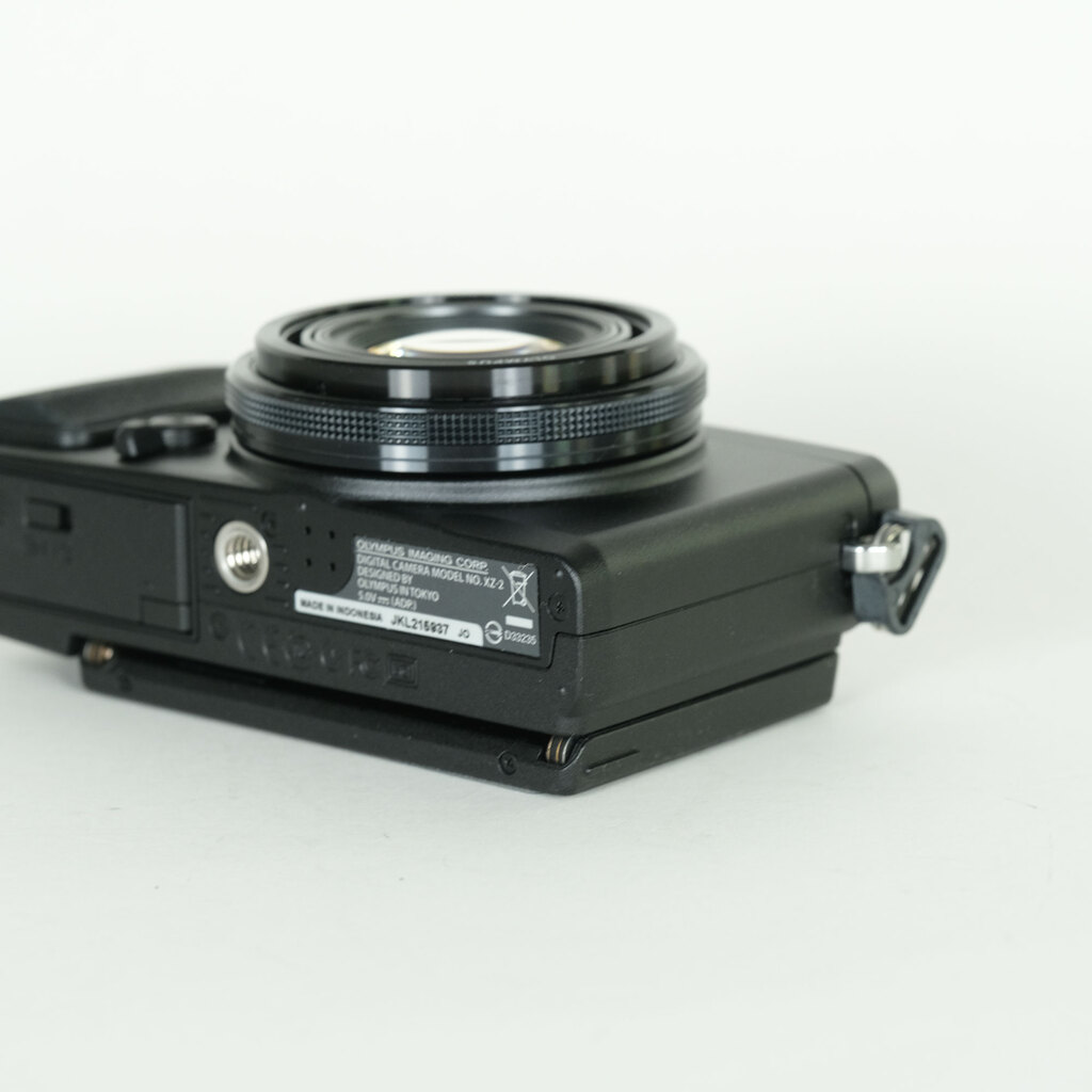 OLYMPUS STYLUS XZ-2 ブラック