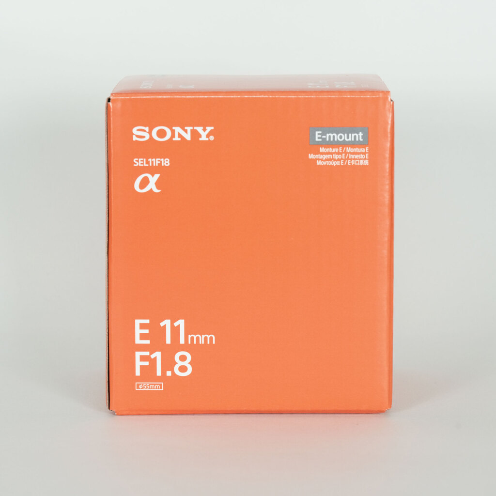 SONY E 11mm F1.8 SEL11F18