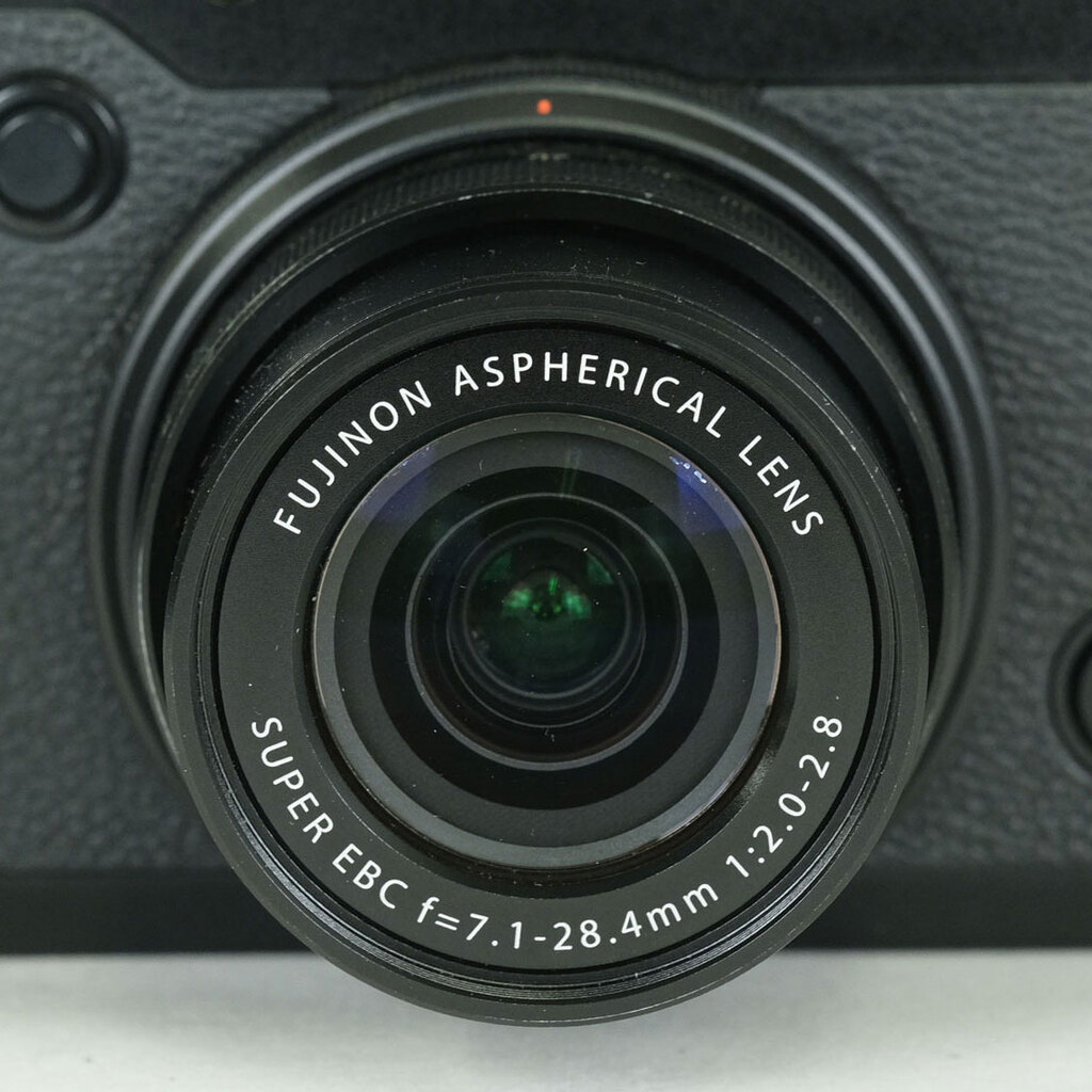 FUJIFILM X30 ブラック