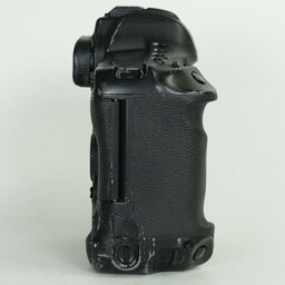 Canon EOS-1D X Mark II