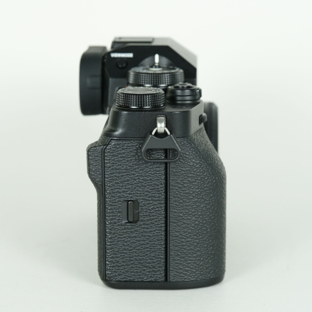 FUJIFILM X-T4の出品 | ONE SCENE（ワンシーン）