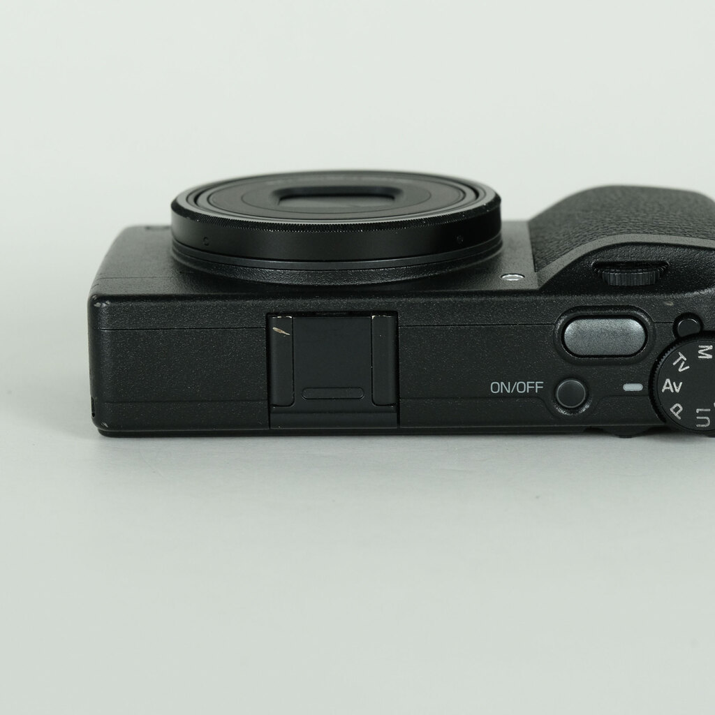 RICOH GR IIIx HDF の出品 | ONE SCENE（ワンシーン）