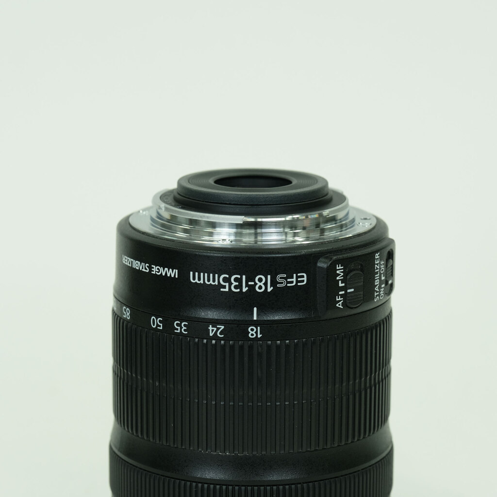 Canon EF-S18-135mm F3.5-5.6 IS STM Canon EF-S18-135mm F3.5-5.6 IS STM
