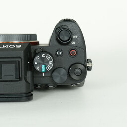 SONY α7 IV(ILCE-7M4) SONY α7 IV(ILCE-7M4)