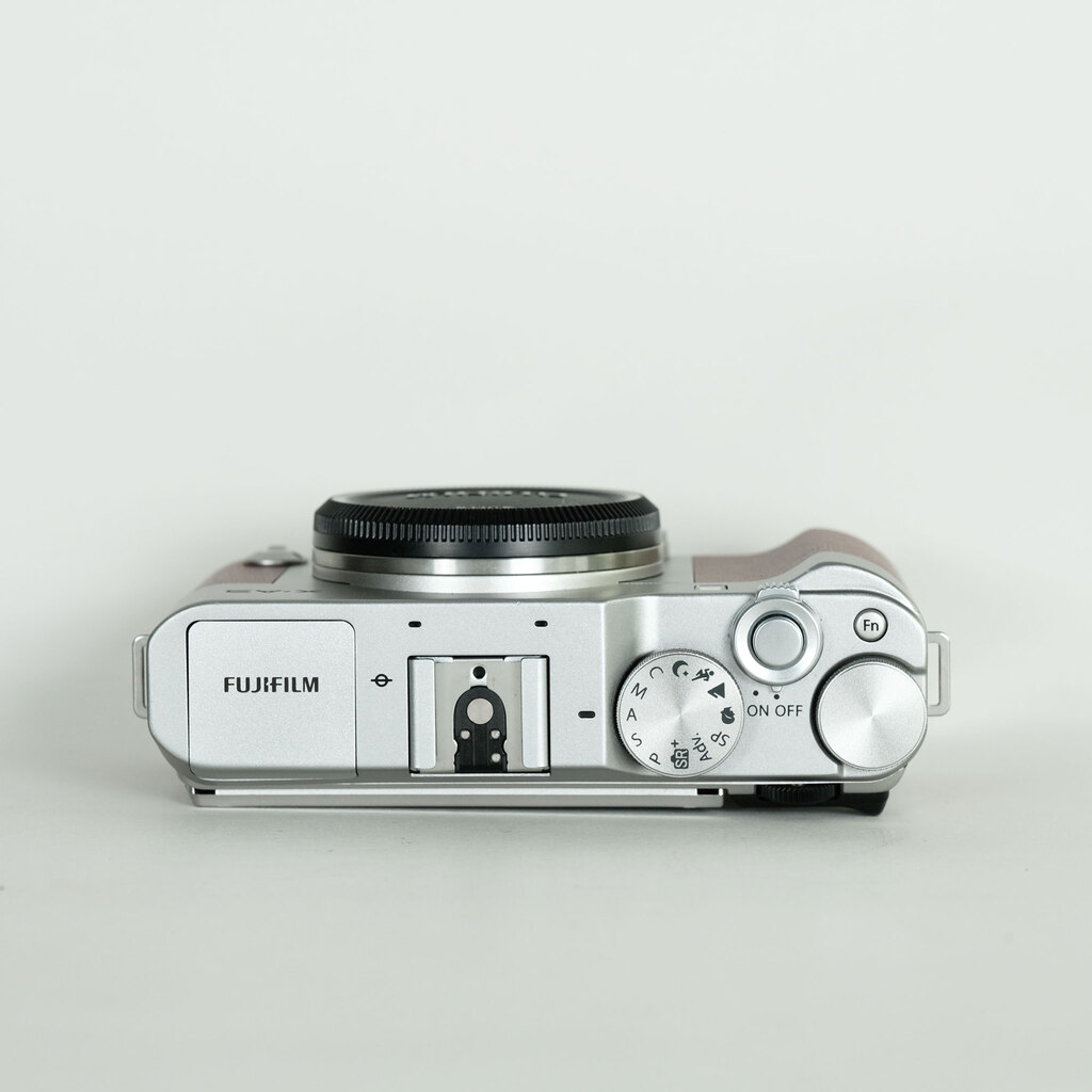FUJIFILM X-A3 ボディ  ブラウン