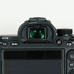 SONY α7 III（ILCE-7M3）