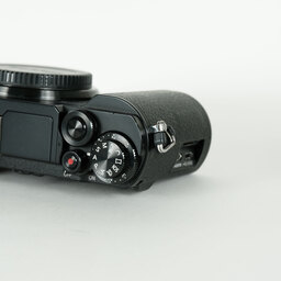 Panasonic LUMIX DC-GX7MK3 ブラック