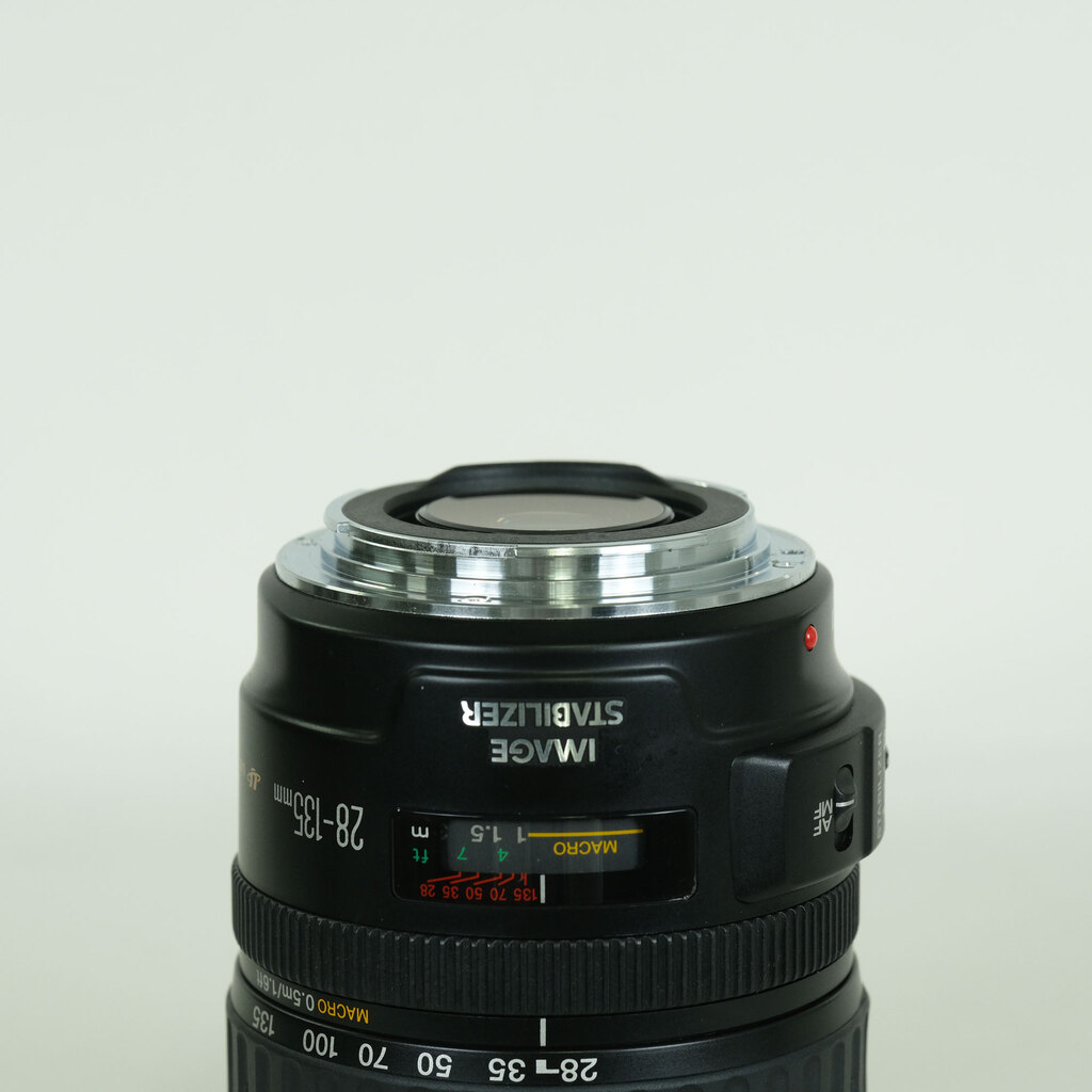 Canon EF28-135mm F3.5-5.6 IS USM Canon EF28-135mm F3.5-5.6 IS USM