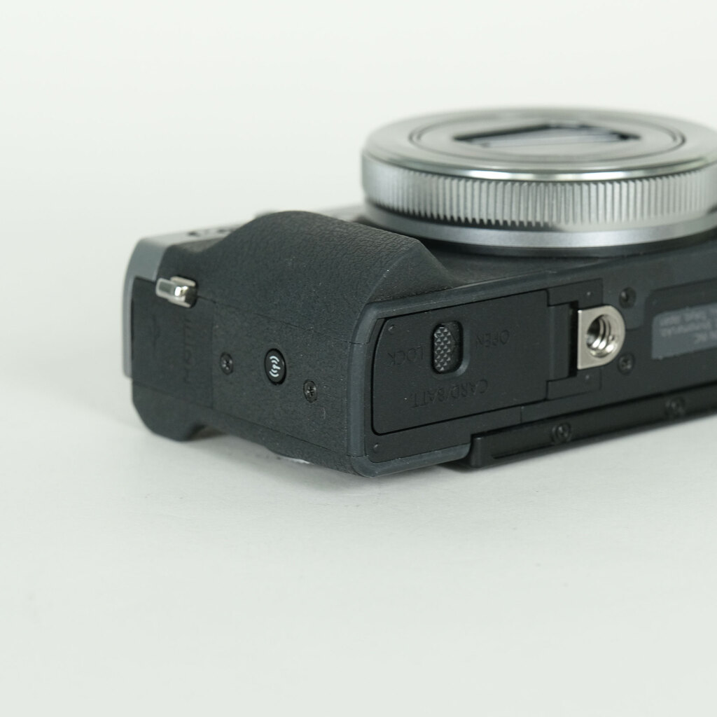Canon PowerShot G7X Mark III シルバー Canon PowerShot G7X Mark III シルバー