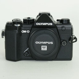 OLYMPUS OM-D E-M5 Mark III