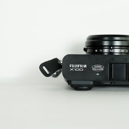 FUJIFILM X100V ブラック