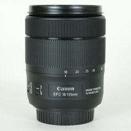 Canon EF-S18-135mm F3.5-5.6 IS USM