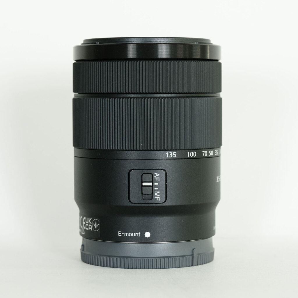 SONY E 18-135mm F3.5-5.6 OSS SEL18135