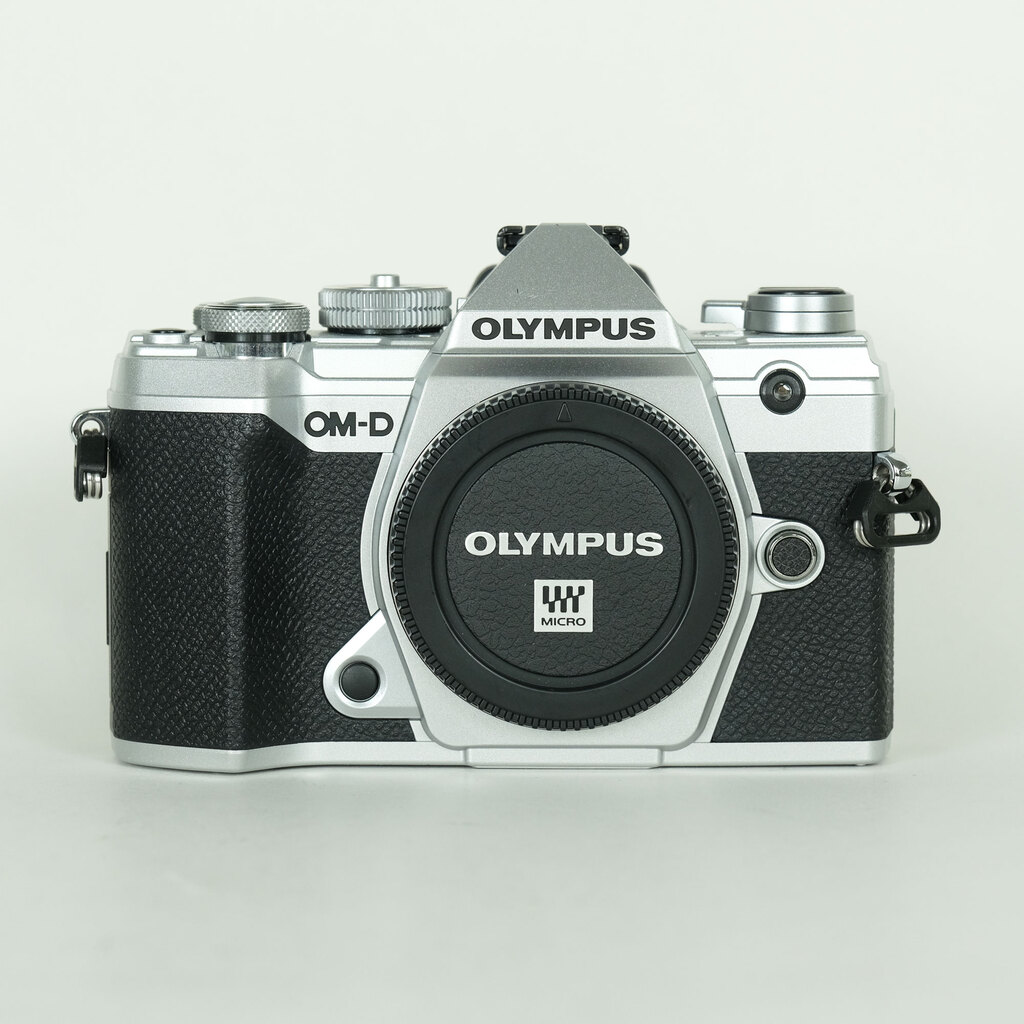 OM-D E-M5 Mark III ボディ 中古価格比較 - 価格.com