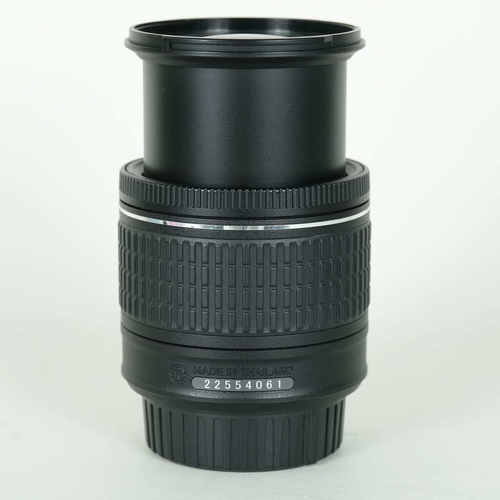 Nikon AF-P DX NIKKOR 18-55mm F3.5-5.6G VR Nikon AF-P DX NIKKOR 18-55mm F3.5-5.6G VR