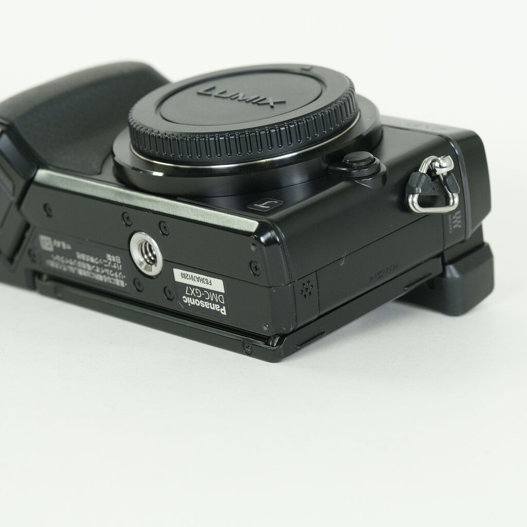 Panasonic LUMIX DMC-GX7-K ボディ ブラック Panasonic LUMIX DMC-GX7-K ボディ ブラック