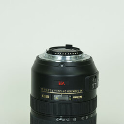 Nikon AF-S VR Zoom-Nikkor 24-120mm F3.5-5.6G IF-ED Nikon AF-S VR Zoom-Nikkor 24-120mm F3.5-5.6G IF-ED