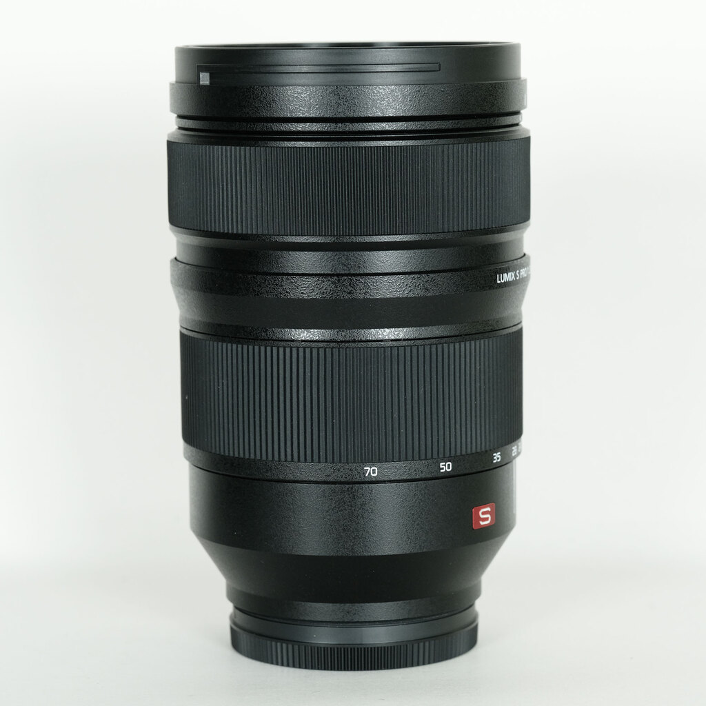 Panasonic LUMIX S PRO 24-70mm F2.8