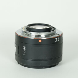 SONY 50mm F1.4 SAL50F14 SONY 50mm F1.4 SAL50F14